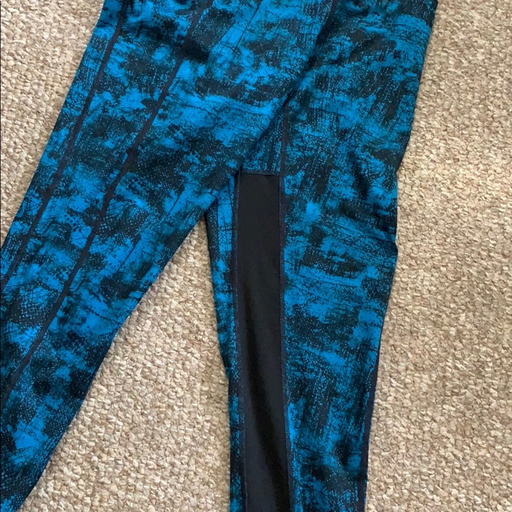 Adidas high rise leggings - Picture 4 of 4